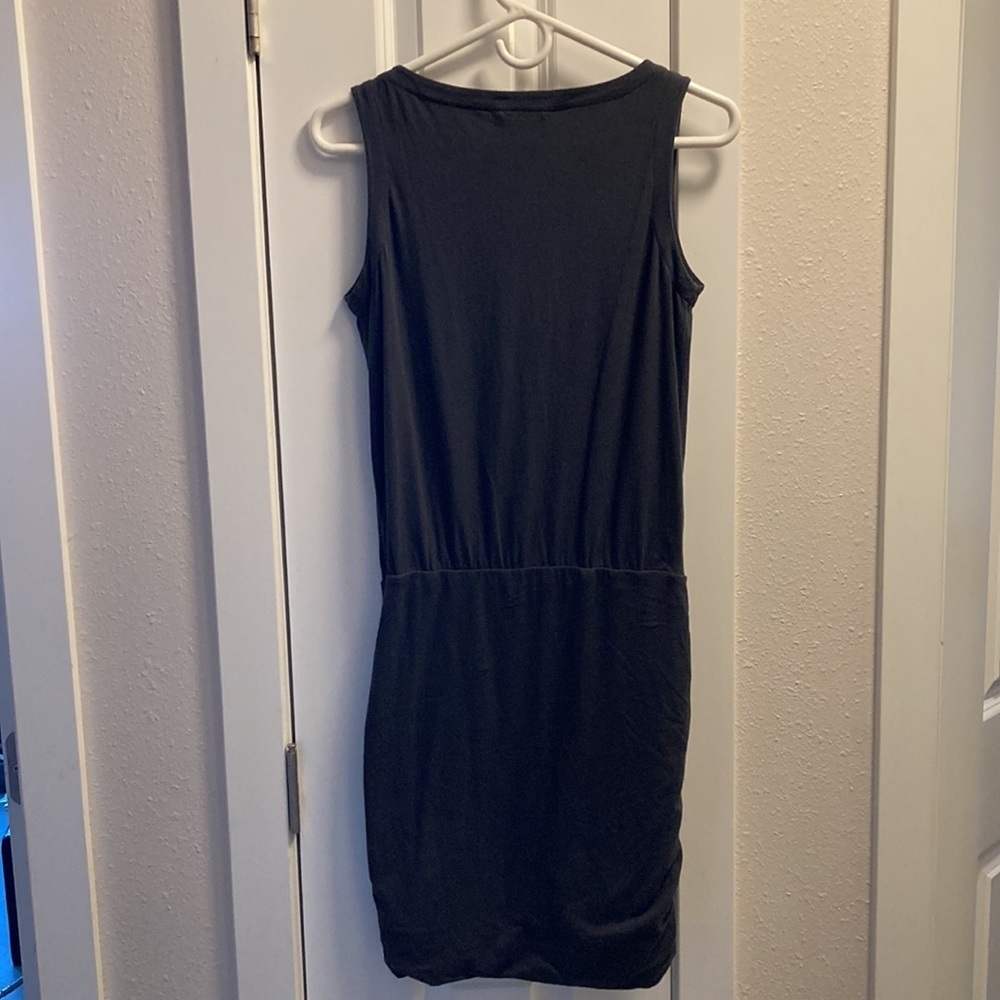 Athleta Black Tulip Ruched Sleeveless Mini Dress Size Petite XS - Picture 4 of 6